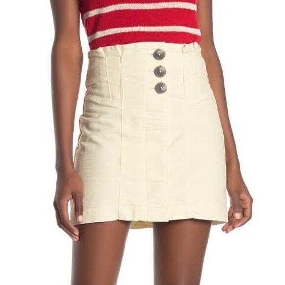 NWT Free People Atlas Cloud Front Button Pleated Textured Beige Mini Skirt 8 - Picture 1 of 11